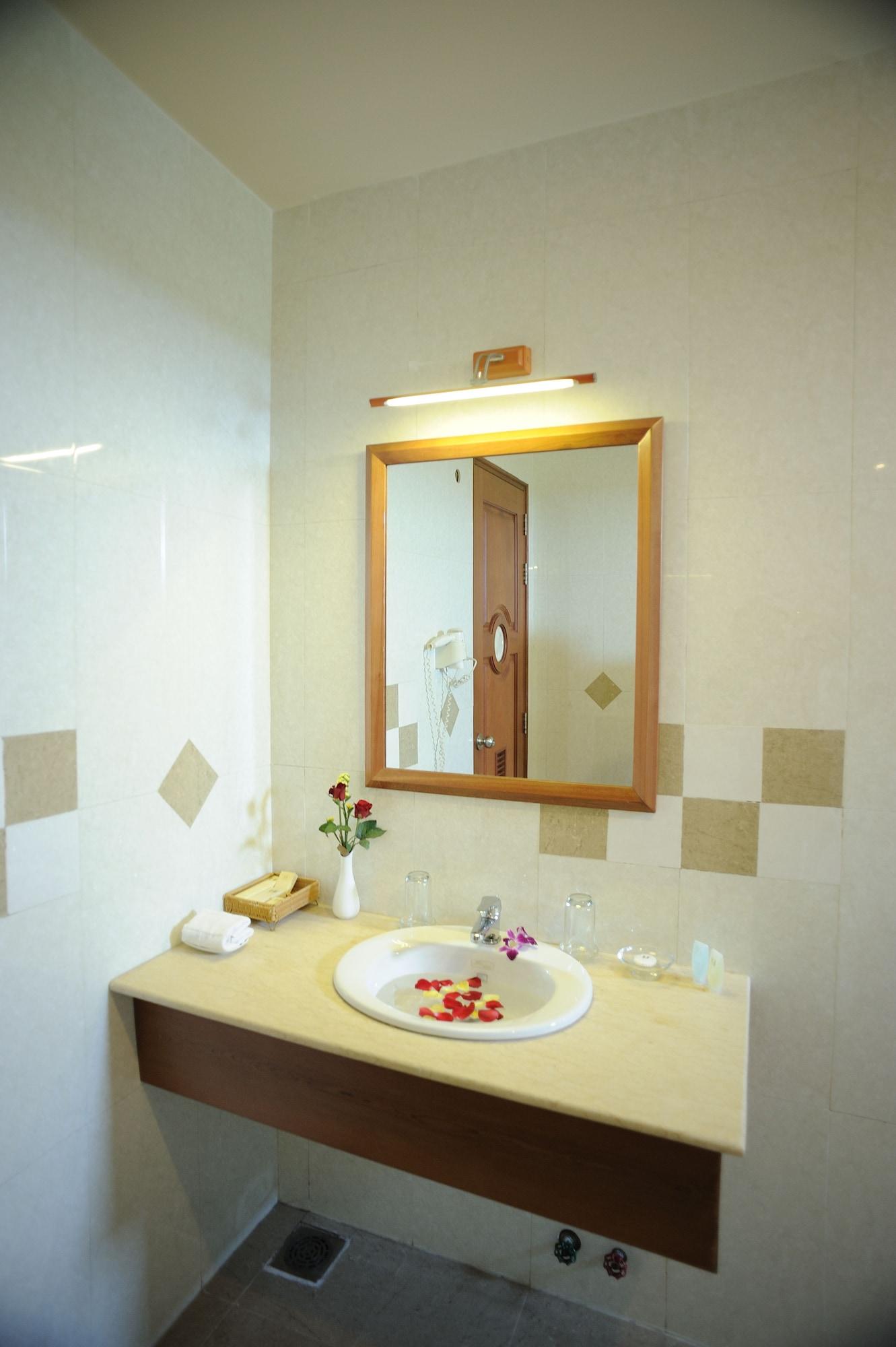 Hoang Yen 2 Hotel Thu Dau Mot Kültér fotó