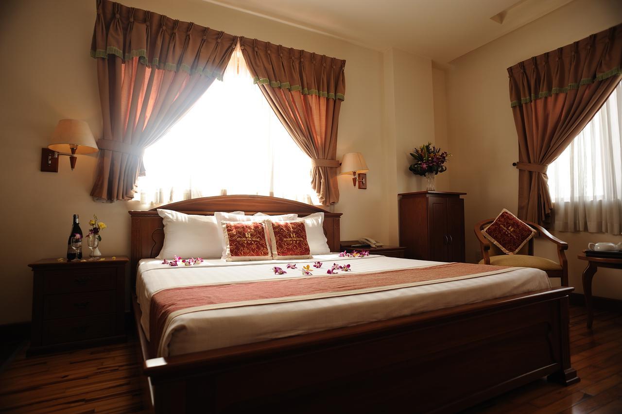 Hoang Yen 2 Hotel Thu Dau Mot Kültér fotó